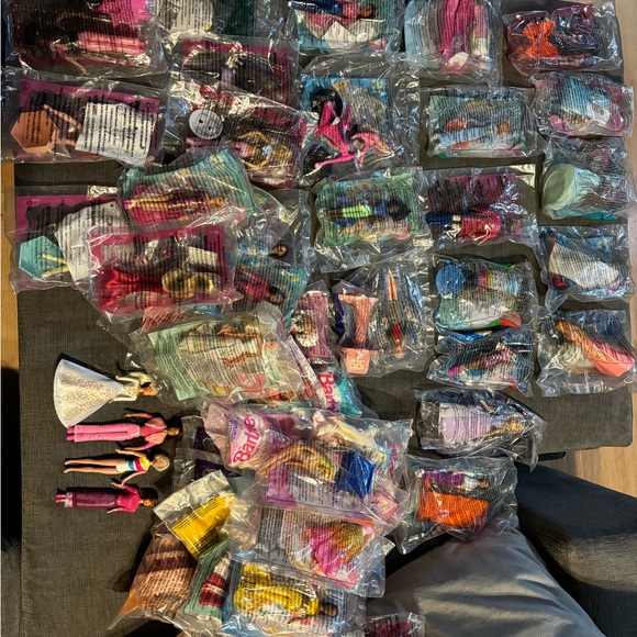 56 Mcdonalds Barbie Toys - Picture 4 of 6
